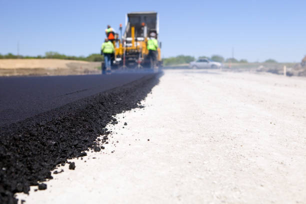 Best Residential Driveway Paver Services  in Harwood Heights, IL